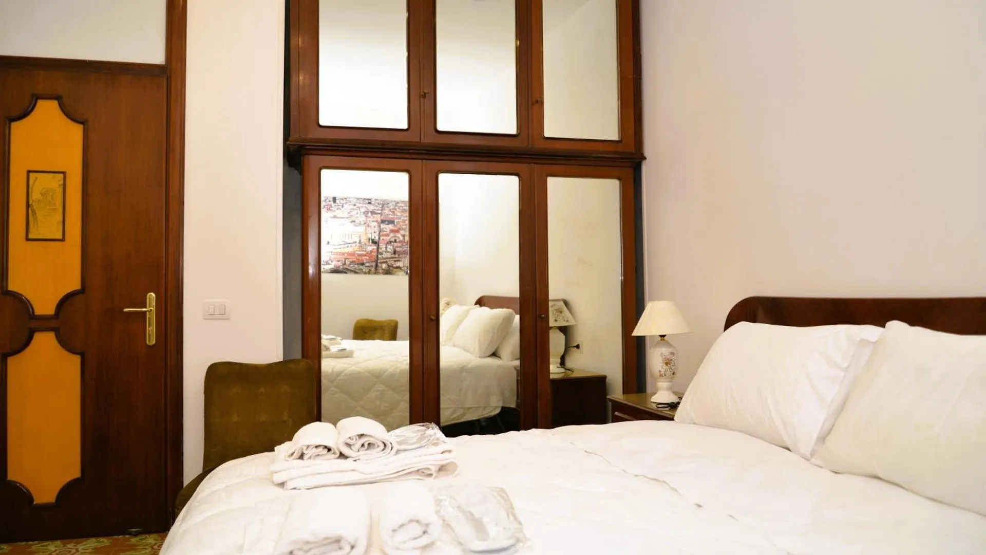 Punto Felice Riviera - Centro Citta Lungomare Caracciolo Hotel Naples Italy