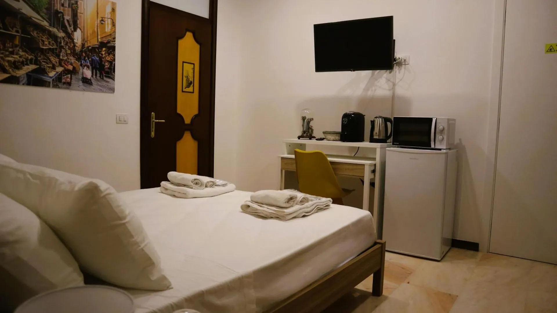 Punto Felice Riviera - Centro Citta Lungomare Caracciolo Hotel Naples Italy