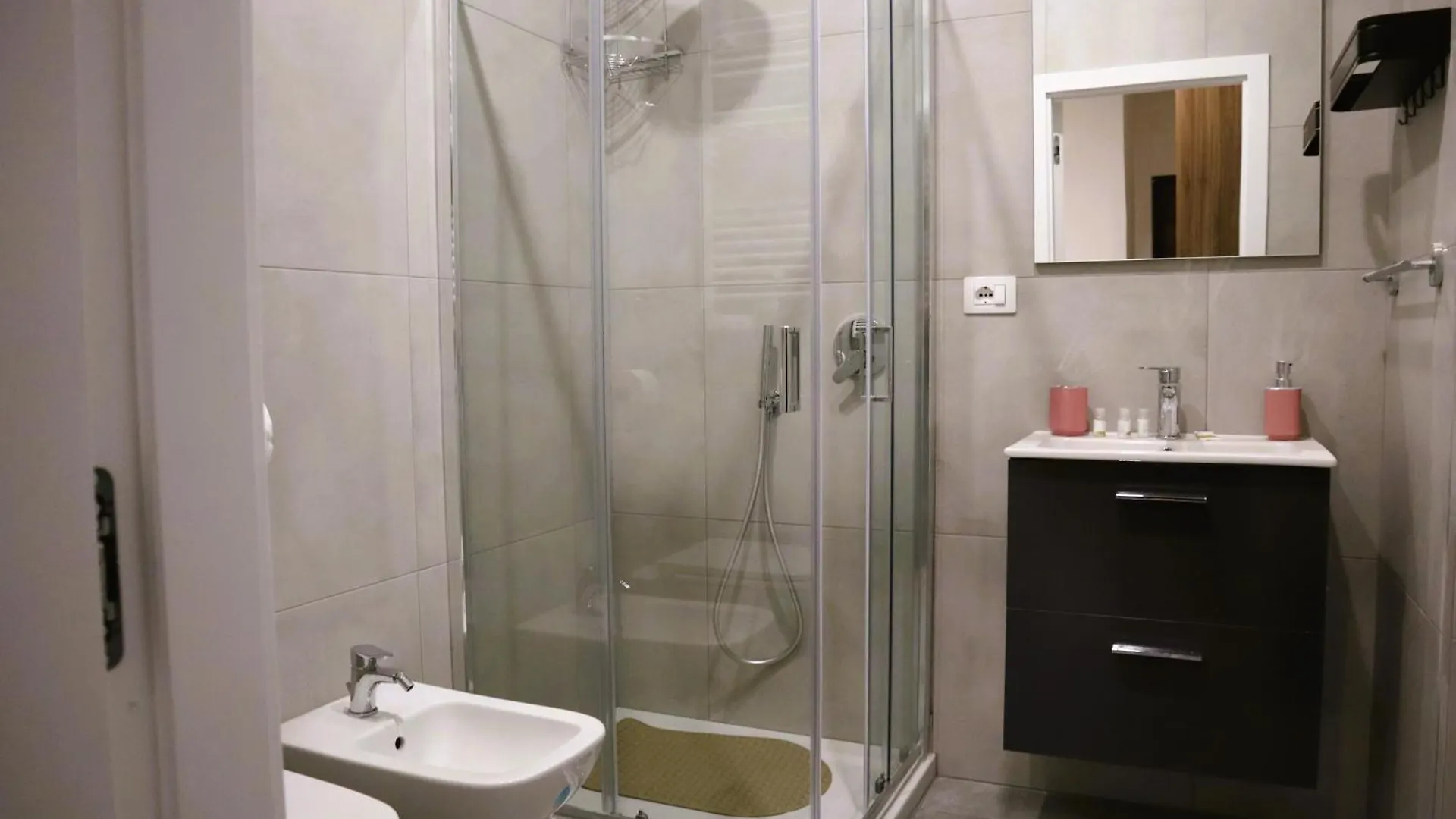 Punto Felice Riviera - Centro Citta Lungomare Caracciolo Hotel Naples Guest house